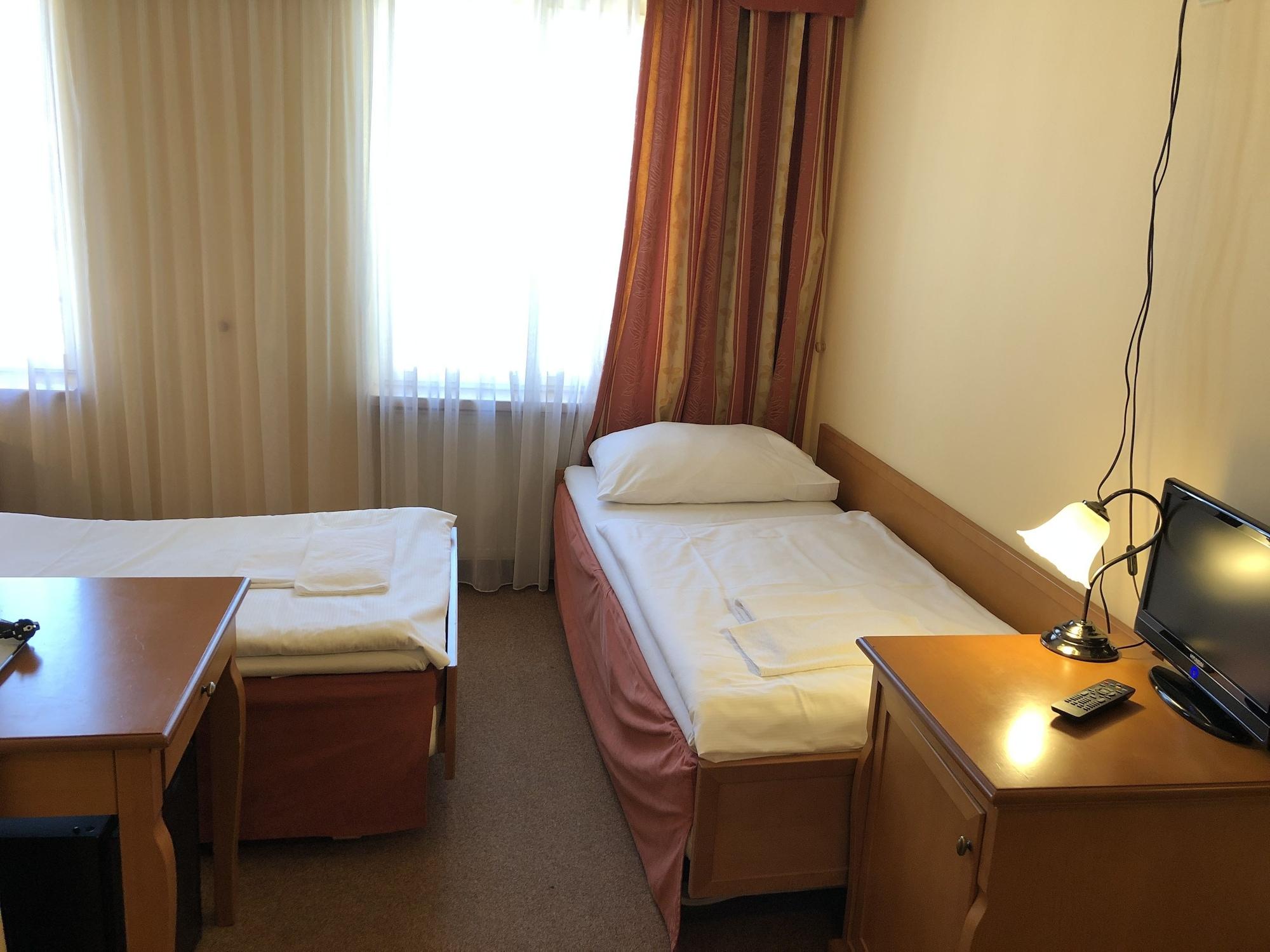Brezina 3* Prag